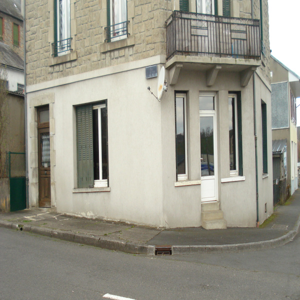 Offres de location Rez de jardin Riom-ès-Montagnes 15400