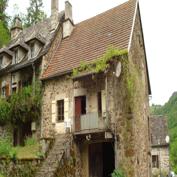 Offres de vente Maison de village Saint-Étienne-de-Chomeil 15400
